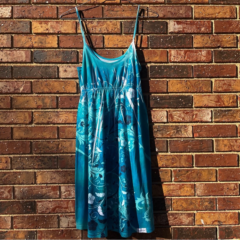 Beachy Carolina Girl Dress